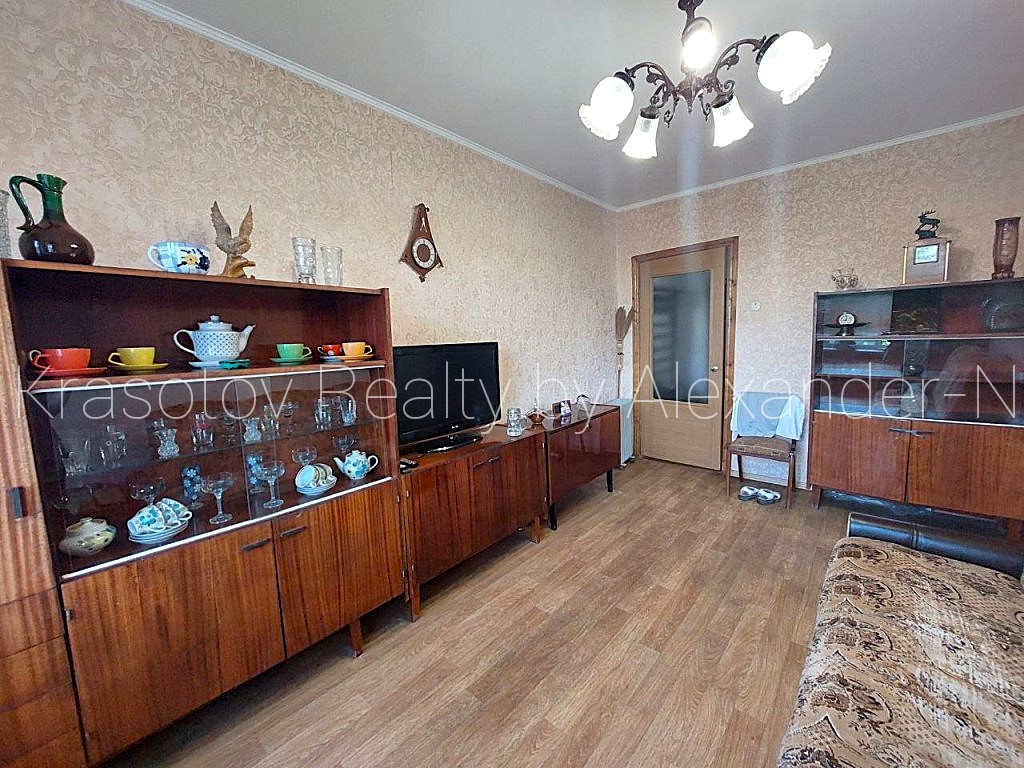 продажа двухкомнатной квартиры номер A-174787 в Суворовском районе, фото номер 15